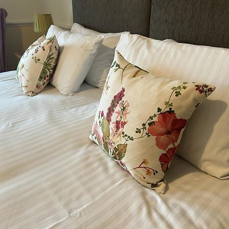 Harbour Lights Guesthouse Free Breakfast 韦茅斯 外观 照片